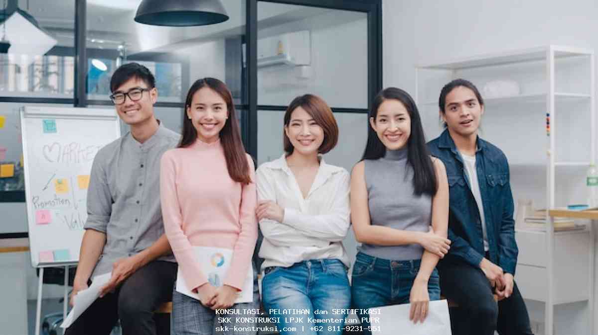 Sertifikat BNSP untuk Kerja: Syarat Wajib atau Nilai Tambah? Panduan 2025 Sertifikat BNSP untuk Kerja: Syarat Wajib atau Nilai Tambah? Panduan 2025