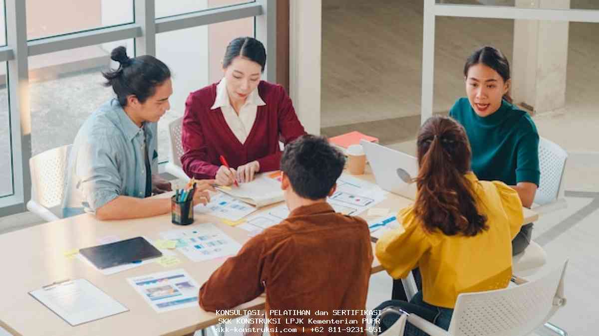 Evaluasi Pelatihan Karyawan: Metode, Manfaat, dan Cara Efektif Evaluasi Pelatihan Karyawan